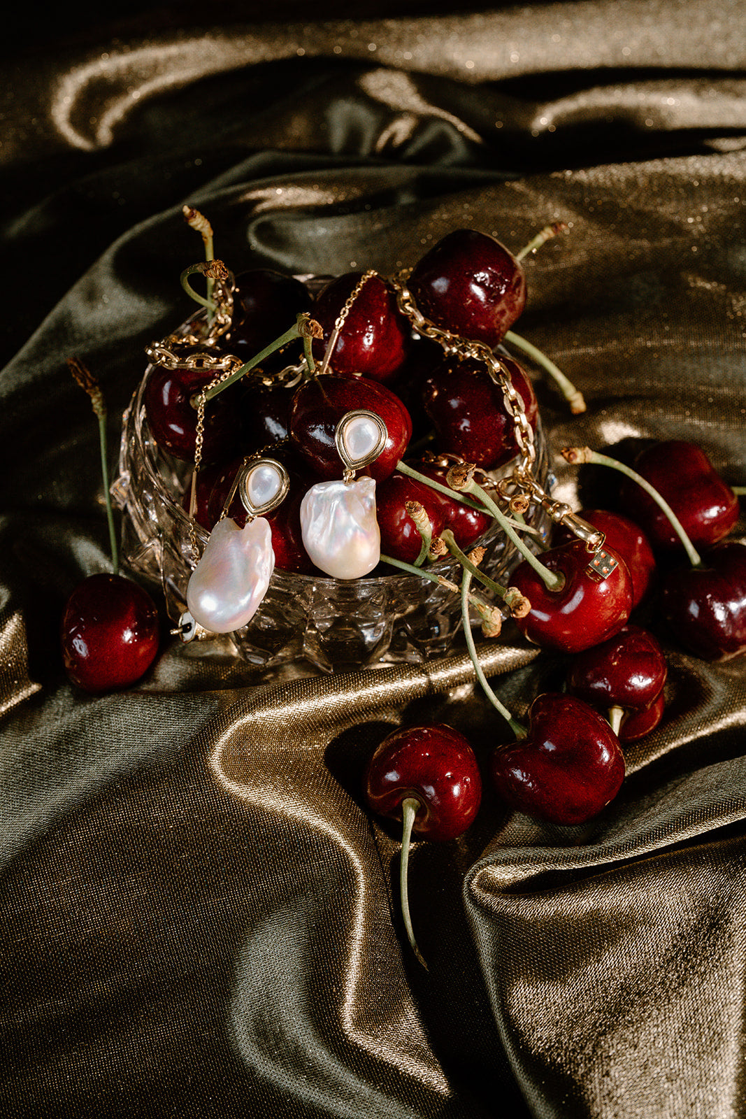 Vintage Champagne Charm