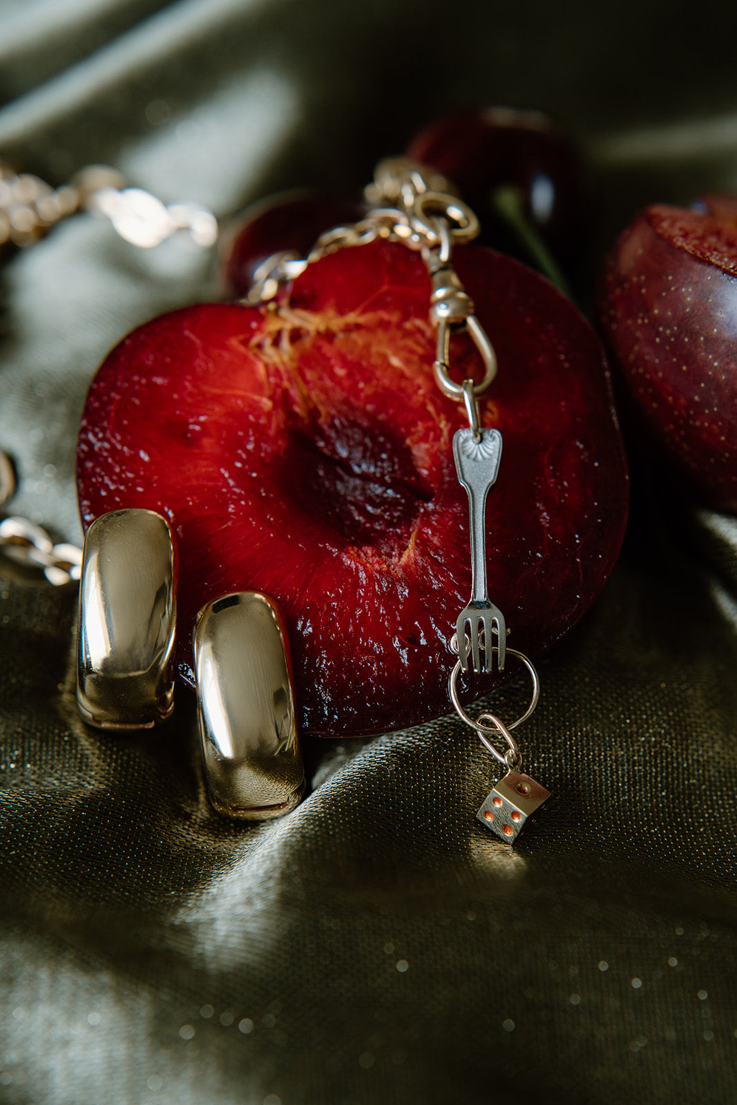 Vintage Gold Huggies