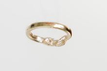 Beyond the Grave Fede Ring